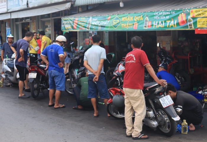 AP SAIGON PETRO TỔ CHỨC SỰ KIỆN “THAY NHỚT CHẤT – TẶNG QUÀ THẬT” TẠI HONDA HAI TÀI
