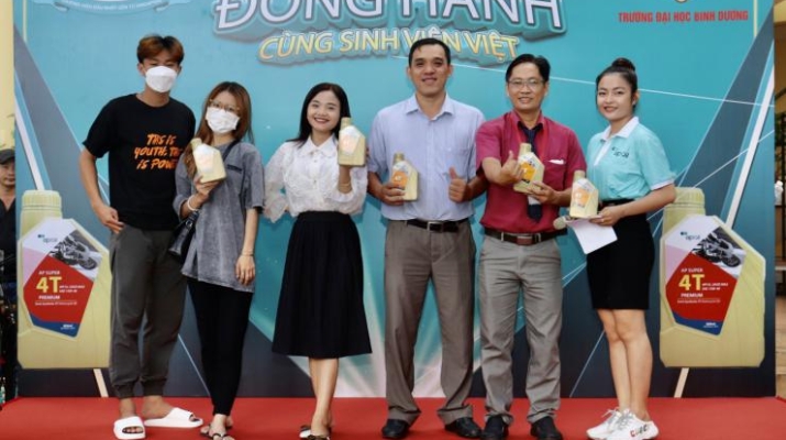 CHUỖI SỰ KIỆN "DẦU NHỚT AP OIL ĐỒNG HÀNH CÙNG SINH VIÊN VIỆT" ĐÃ ĐẾN TRƯỜNG ĐẠI HỌC BÌNH DƯƠNG