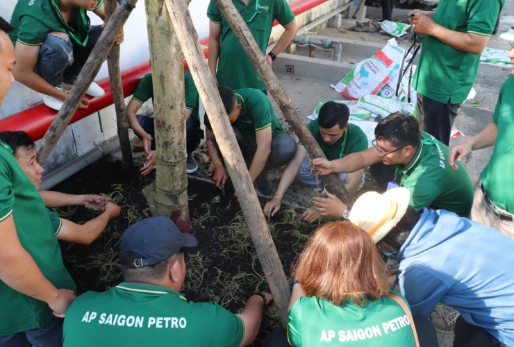 THÔNG ĐIỆP “VÌ MÔI TRƯỜNG XANH” TẠI NGÀY HỘI TRỒNG CÂY CỦA AP SAIGON PETRO